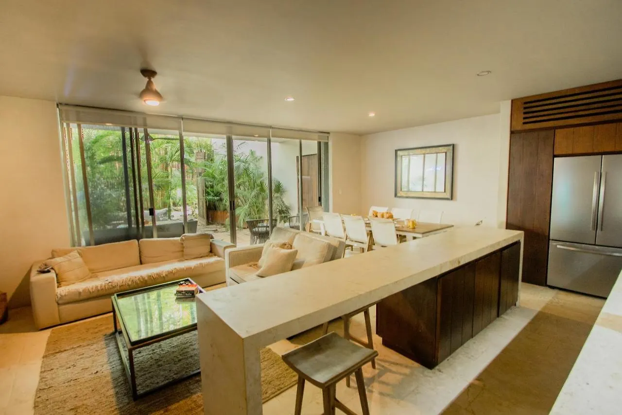 Ideal 4 Groups Aldeazama 2Br 10Pax Apt Papaya Playa 툴룸