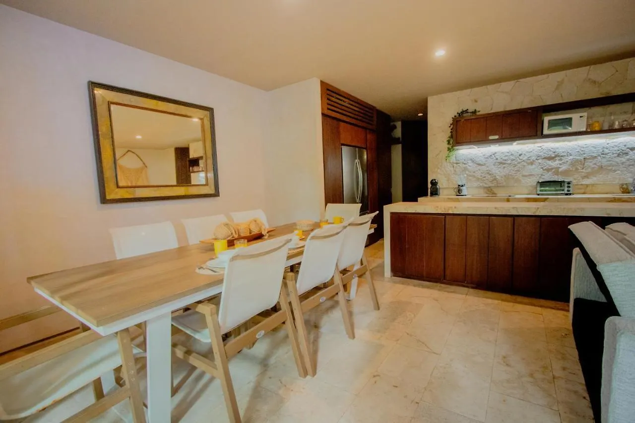 아파트 Ideal 4 Groups Aldeazama 2Br 10Pax Apt Papaya Playa 툴룸 멕시코